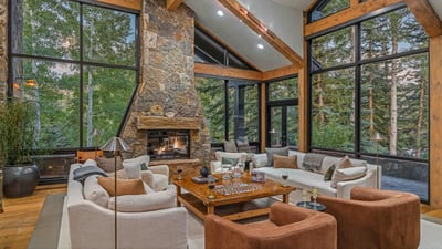Luxury Villa Photo #11