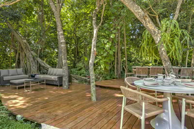 Tortuga B55 – Lush Tropical Garden