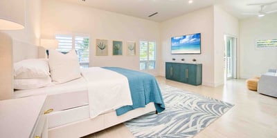 Luxury Villa Photo #9