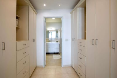 Luxury Villa Photo #24