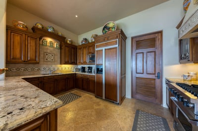 Luxury Villa Photo #29