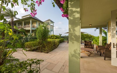 Luxury Villa Photo #20