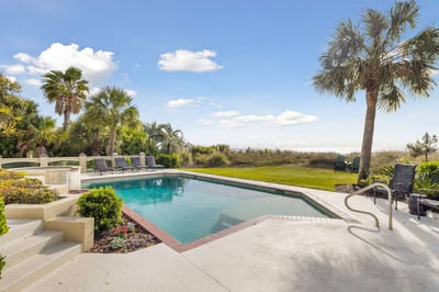 Luxury Villa Photo #4