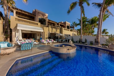 Luxury Villa Photo #2
