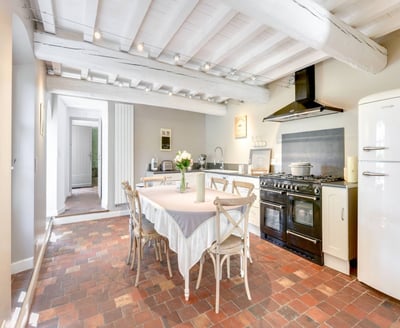 Luxury Villa Photo #11
