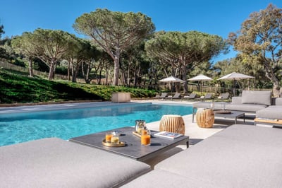 Luxury Villa Photo #5