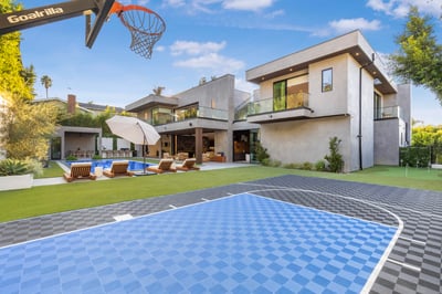 Luxury Villa Photo #8