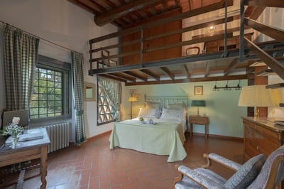 Luxury Villa Photo #36