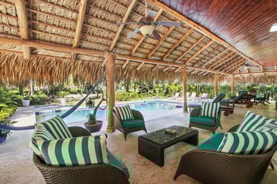 Luxury Villa Photo #9