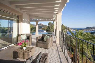 Luxury Villa Photo #7