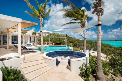 Luxury Villa Photo #2
