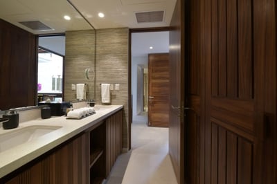 Luxury Villa Photo #36