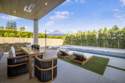 Luxury Villa Photo #9