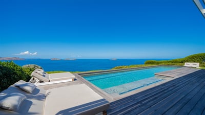 Luxury Villa Photo #9