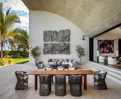 Luxury Villa Photo #6