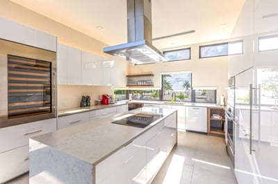Luxury Villa Photo #10