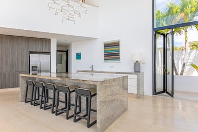 Luxury Villa Photo #12