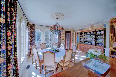 Luxury Villa Photo #13