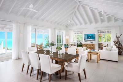 Luxury Villa Photo #20