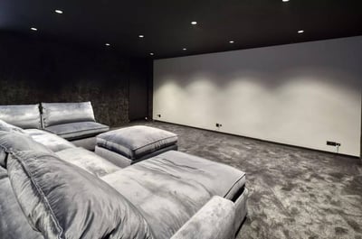 Luxury Villa Photo #16