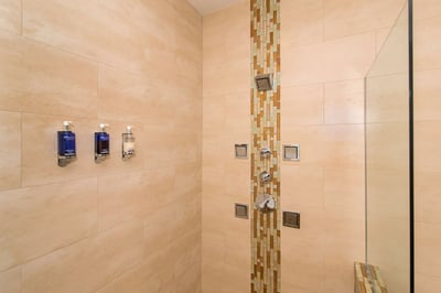 Luxury Villa Photo #11