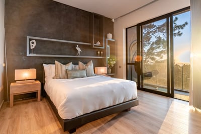 Luxury Villa Photo #49
