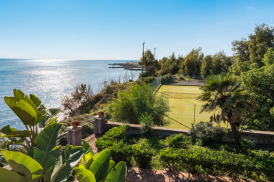 Luxury Villa Photo #21