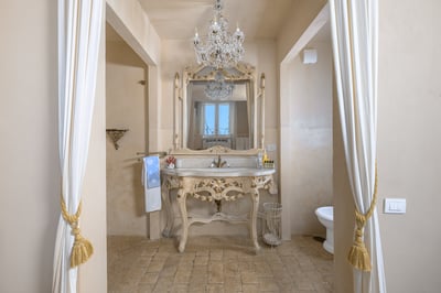 Luxury Villa Photo #42