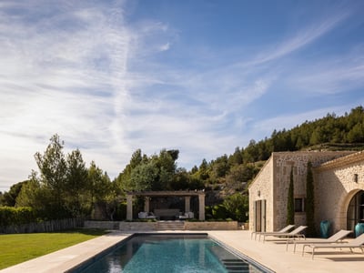 Luxury Villa Photo #9