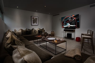 Luxury Villa Photo #21