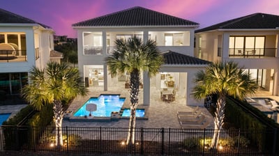 Luxury Villa Photo #3