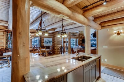 Luxury Villa Photo #9