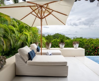 Luxury Villa Photo #4