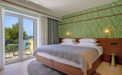 Luxury Villa Photo #18
