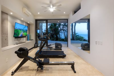 Luxury Villa Photo #59