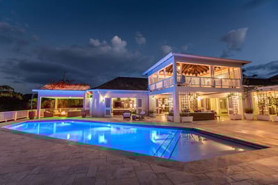 Luxury Villa Photo #3