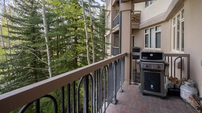 Deck with grill and views