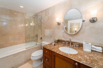 Luxury Villa Photo #12