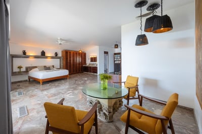 Luxury Villa Photo #36