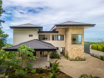 Luxury Villa Photo #68