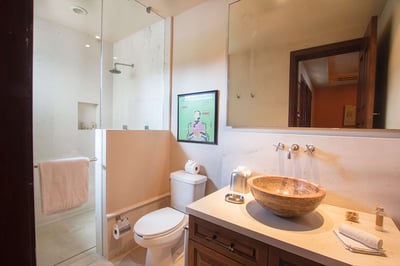 Luxury Villa Photo #28