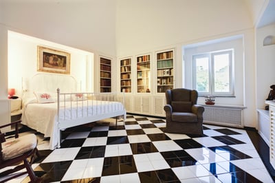 Luxury Villa Photo #41