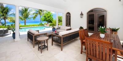 Luxury Villa Photo #11