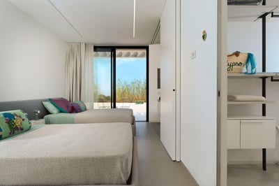 Luxury Villa Photo #61