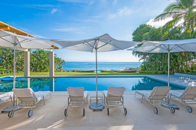 Luxury Villa Photo #5