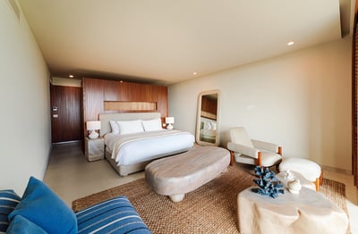 Luxury Villa Photo #35