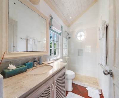 Luxury Villa Photo #12