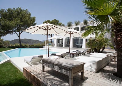 Luxury Villa Photo #4