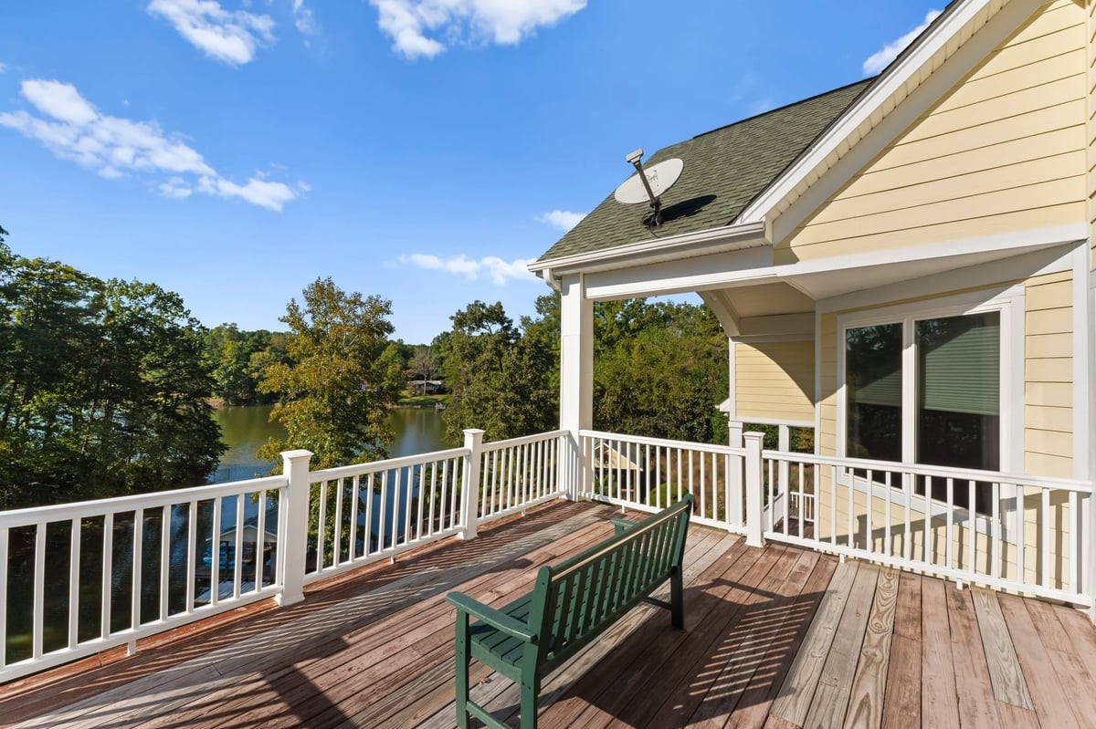 The Lookout Lakehouse