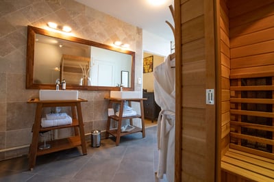 Luxury Villa Photo #24